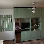 Leon شقة بالاتونسزارسكو